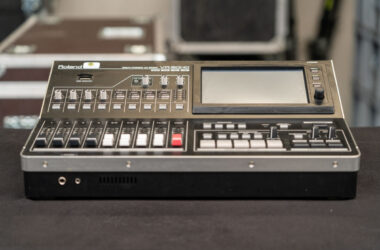 Roland VR-50HD